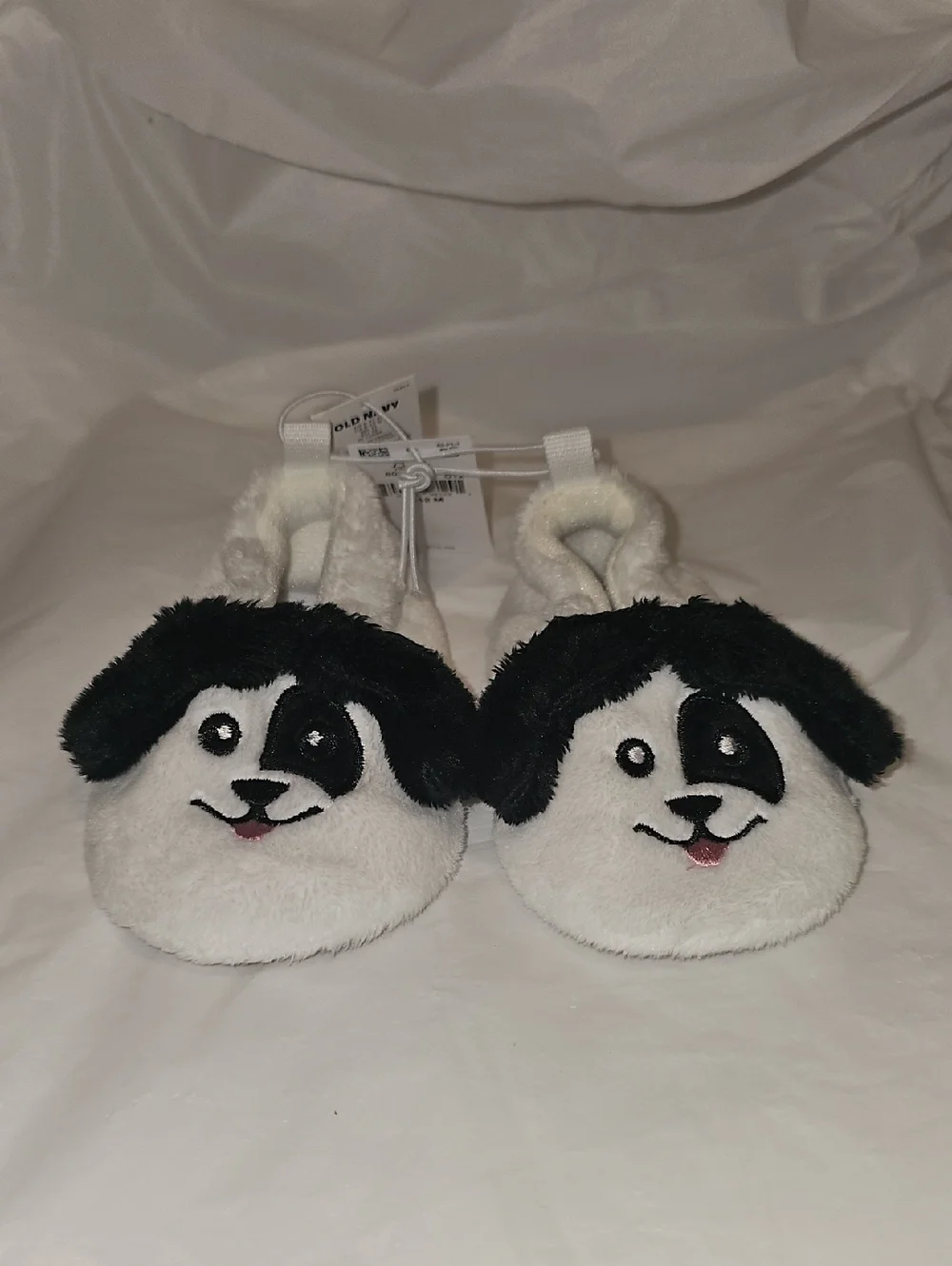 Old Navy Dog Slippers for Baby 6-12 Months White, Black New